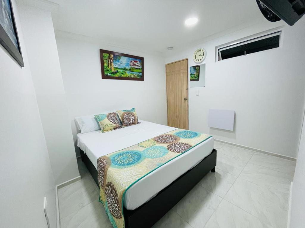 Hotel Eterna Primavera Medellín Zewnętrze zdjęcie