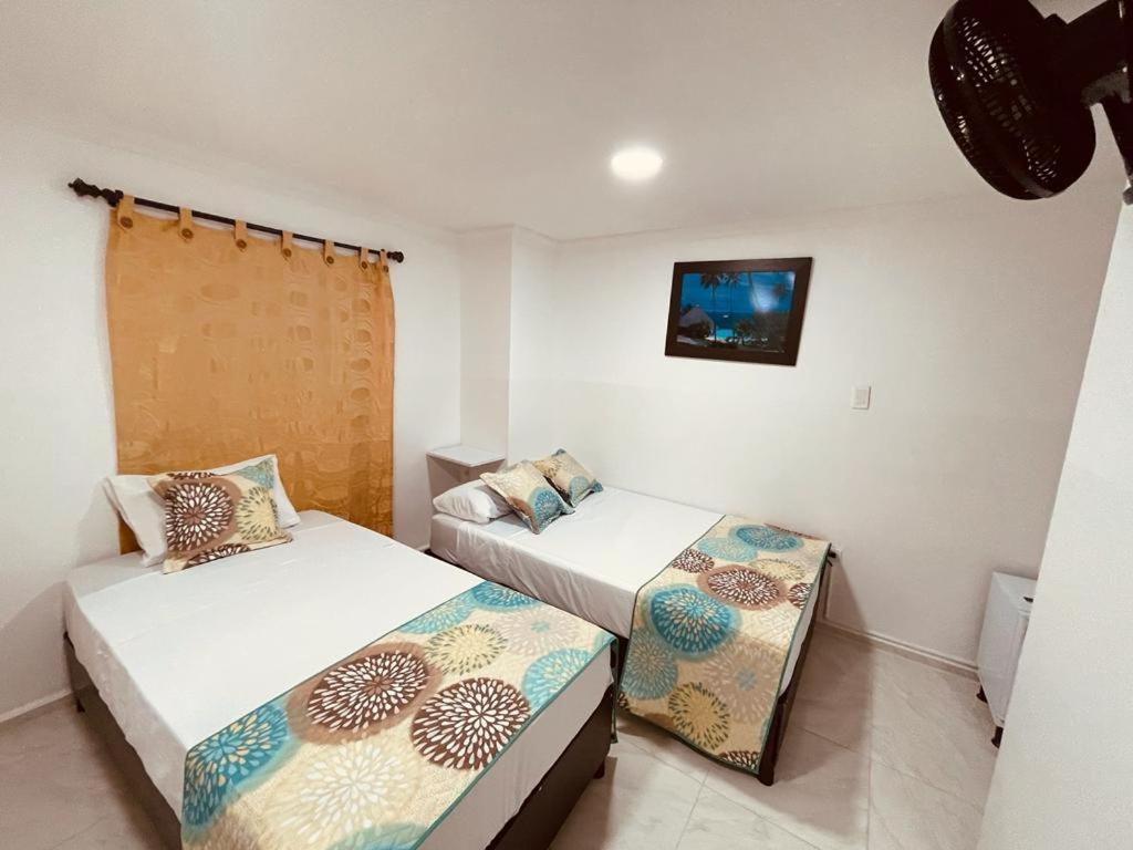 Hotel Eterna Primavera Medellín Zewnętrze zdjęcie