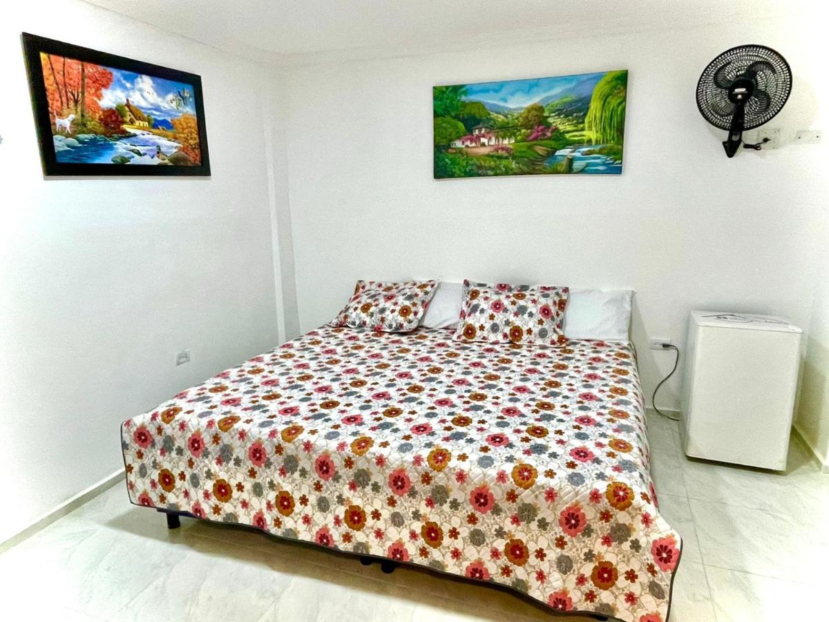 Hotel Eterna Primavera Medellín Zewnętrze zdjęcie
