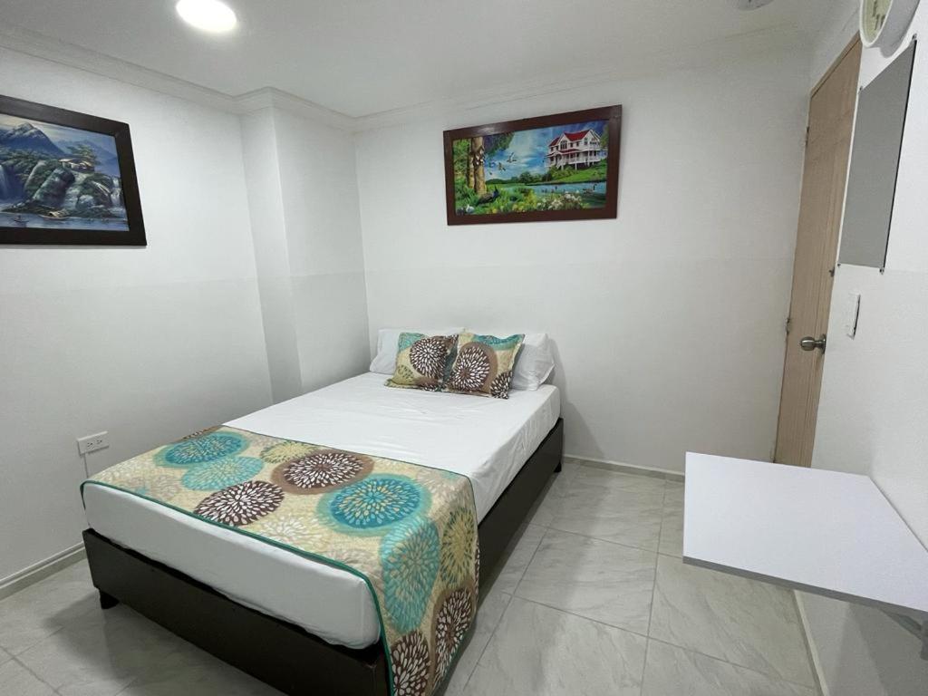 Hotel Eterna Primavera Medellín Zewnętrze zdjęcie