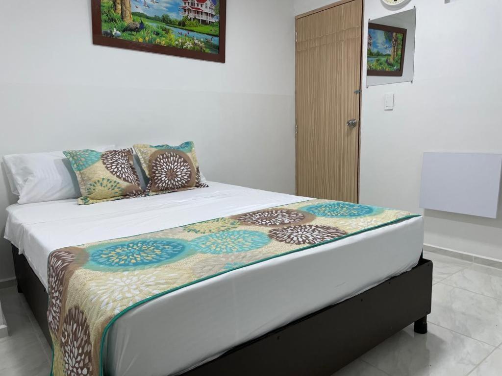 Hotel Eterna Primavera Medellín Zewnętrze zdjęcie