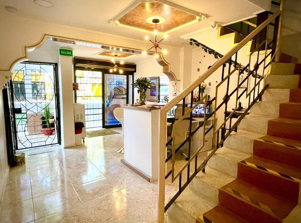 Hotel Eterna Primavera Medellín Zewnętrze zdjęcie