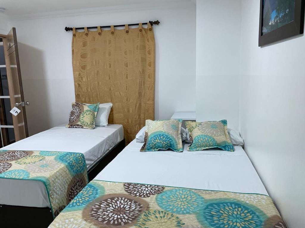 Hotel Eterna Primavera Medellín Zewnętrze zdjęcie