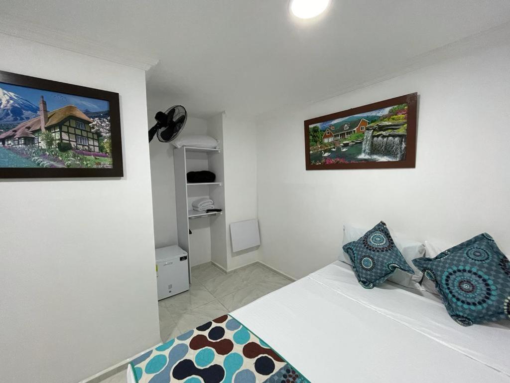 Hotel Eterna Primavera Medellín Zewnętrze zdjęcie