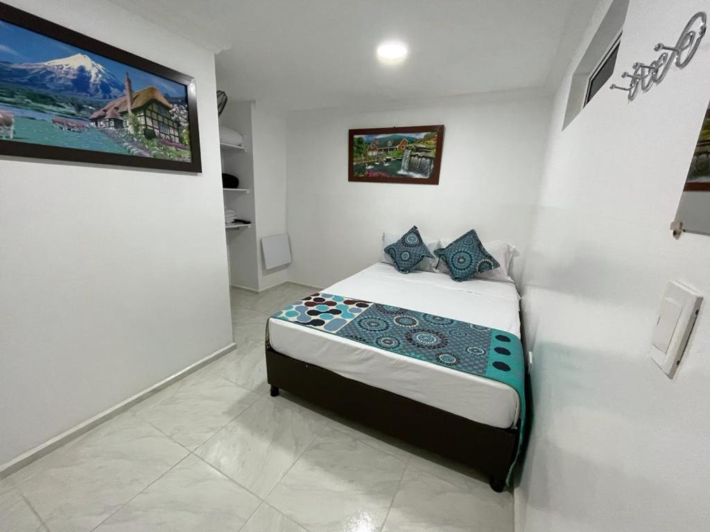 Hotel Eterna Primavera Medellín Zewnętrze zdjęcie
