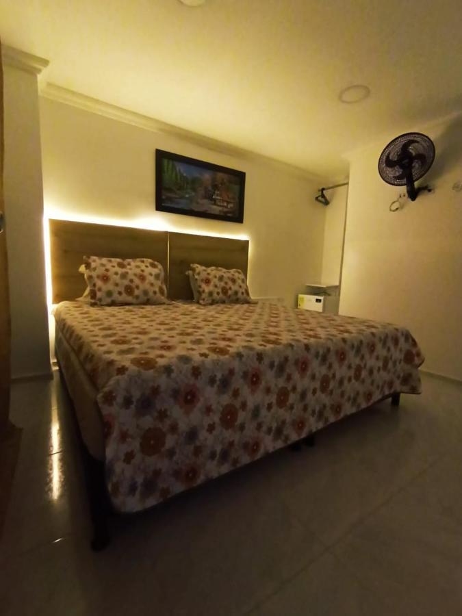 Hotel Eterna Primavera Medellín Zewnętrze zdjęcie