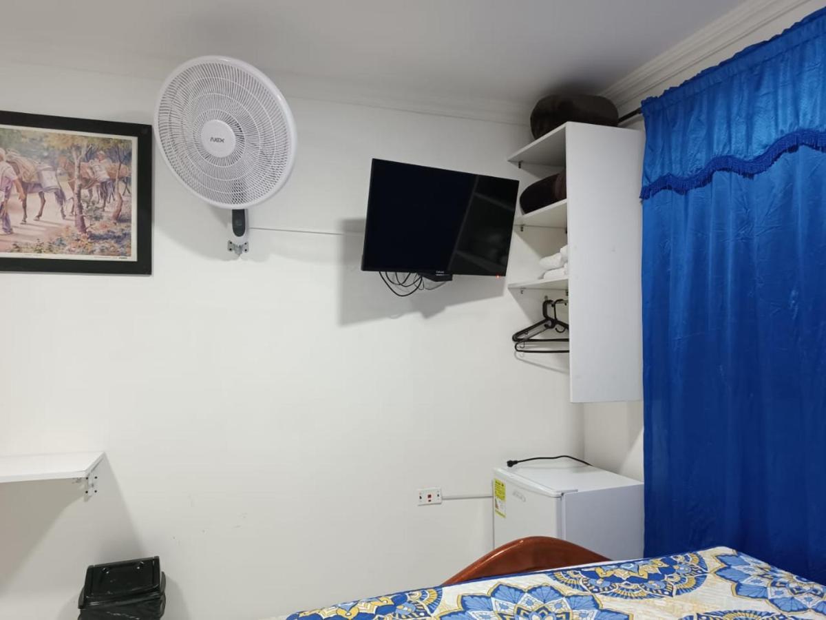 Hotel Eterna Primavera Medellín Zewnętrze zdjęcie